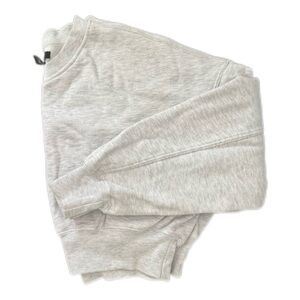 ʚ Forever 21 grey cropped sweatshirt ɞ